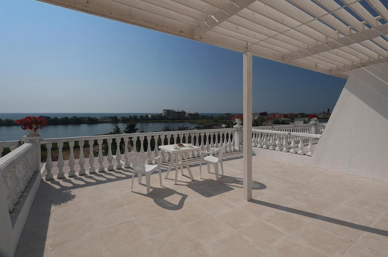 Panorama Briz Hotel Karolino-Buhaz Exterior photo